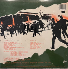 Load image into Gallery viewer, The Clash - The Clash US &#39;79 with promo 7&quot;
